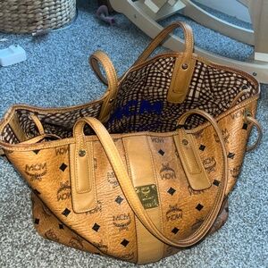 Mcm tote bag